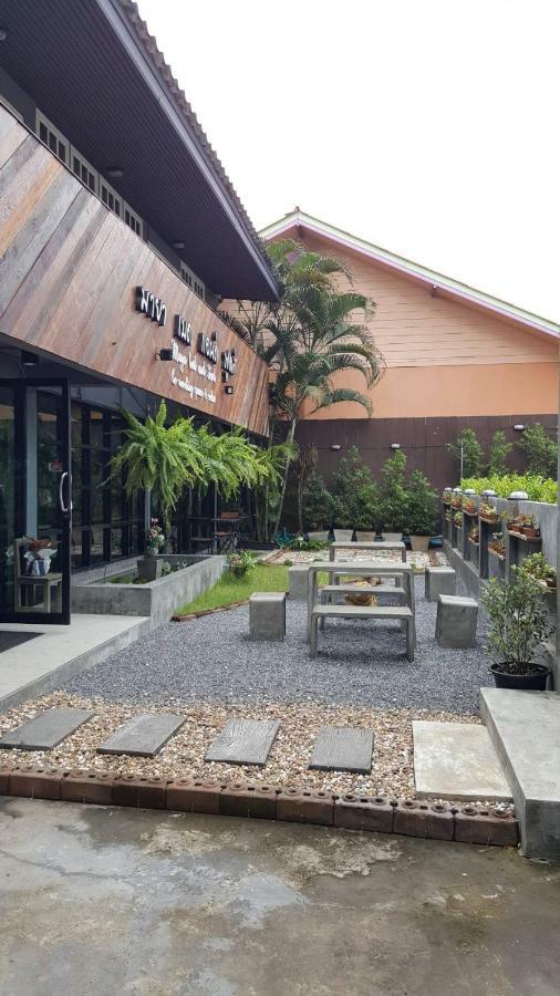 玛雅食宿旅舍 清邁 外观 照片
